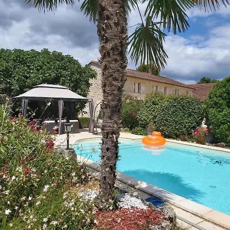 Du Domaine De Lansac Couette-café Lansac (Gironde)