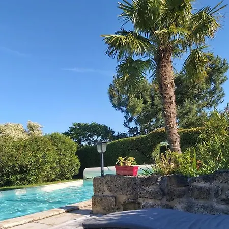 Du Domaine De Lansac *