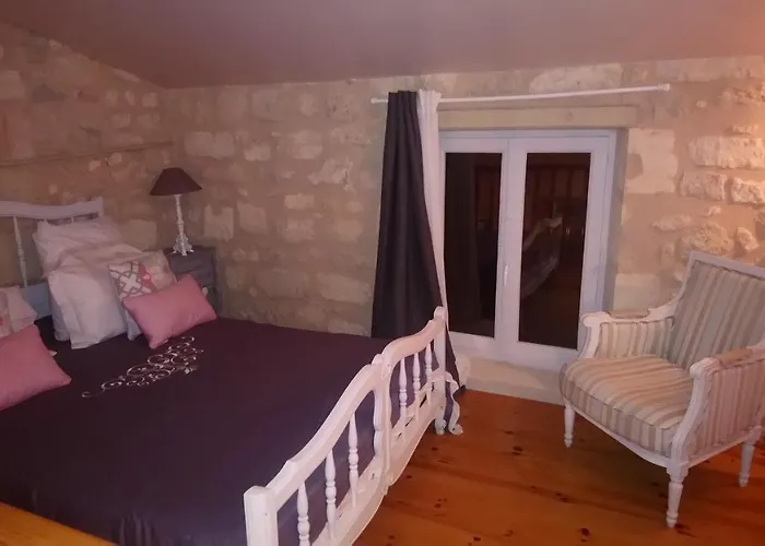 Chambres D'hotes Du Domaine De Lansac Lansac (Gironde)